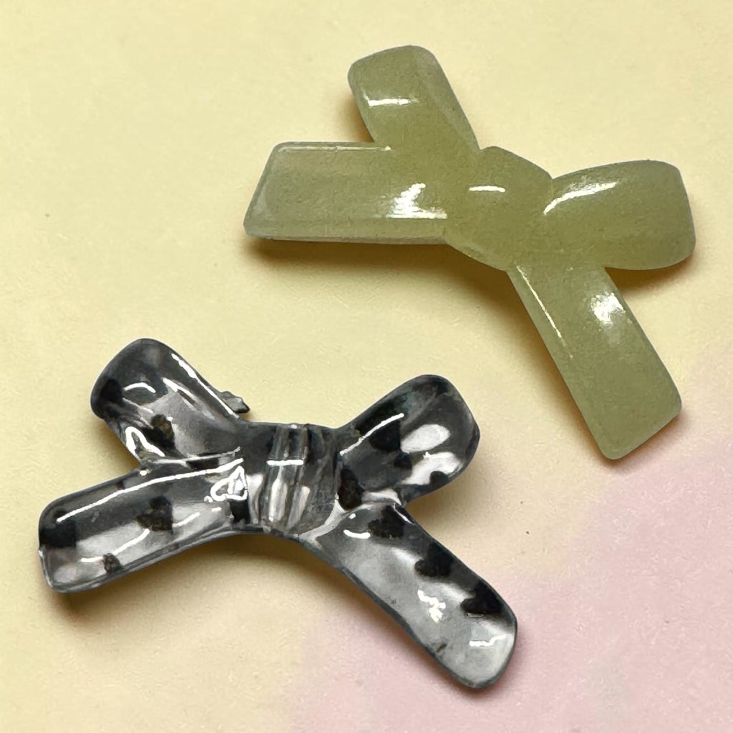 Acrylic Bow Focal Beads - Set of 2