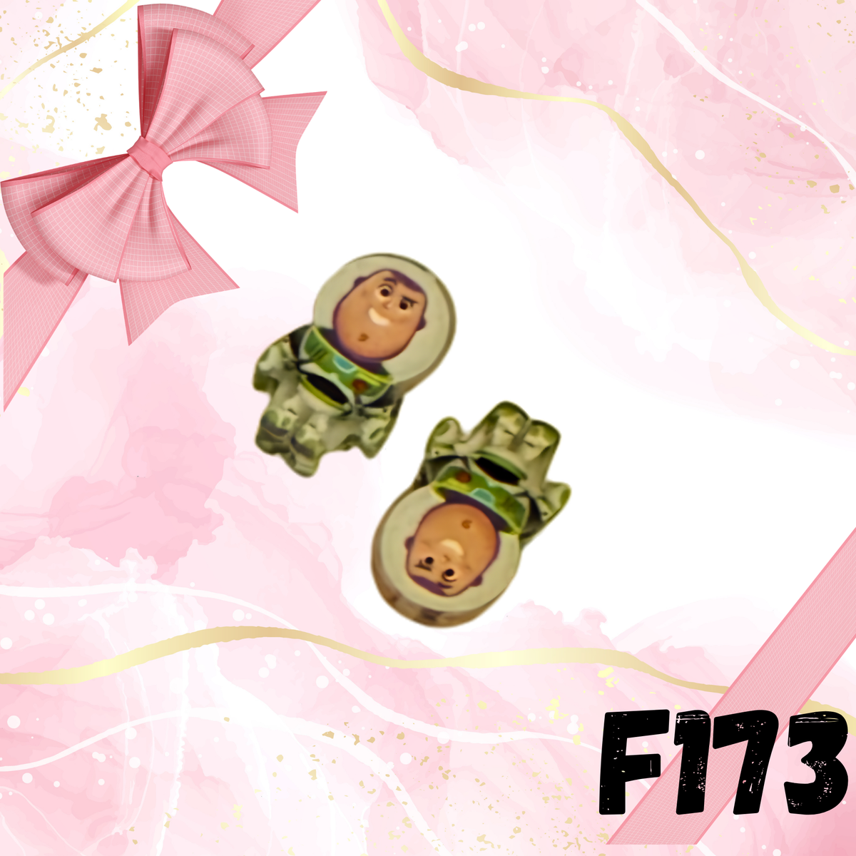 F173 Space Traveler Toy Acrylic Focal Bead