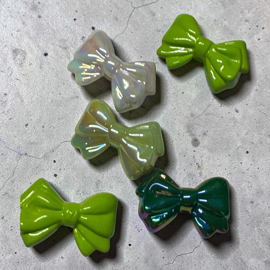 Acrylic Bow Focal Beads - Set of 5