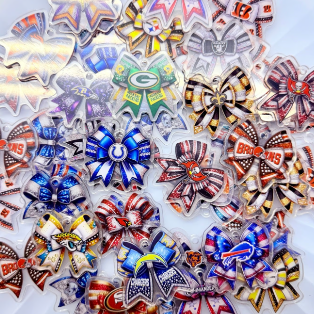 20pc 4cm random American Teams double sided acrylic charms
